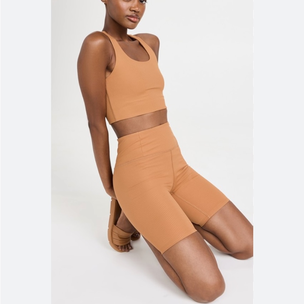 Girlfriend Collective biker short bra set — toffee